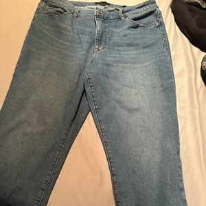 Women’s jeans